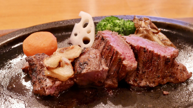 ステーキハウス バロン - メイン写真: