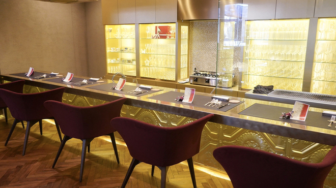 トゥ・ラ・ジョア イズム - メイン写真: