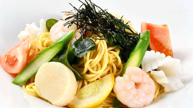 中国料理 花梨 - 料理写真:【冷やし麵】海鮮和えそば