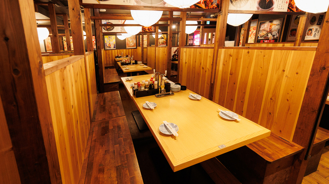 卓上レモンサワー&ハイボール 焼鳥食べ放題 乾杯500酒場 - メイン写真: