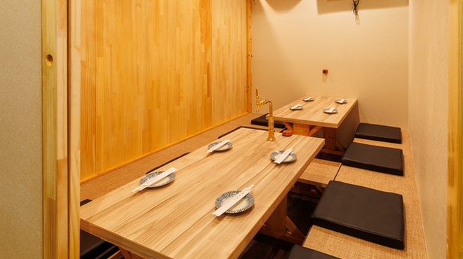 名物屋 - メイン写真: