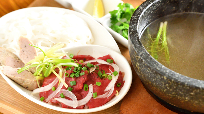 VIETNAM SKY RESTAURANT - メイン写真: