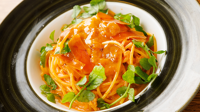 Taverna frico - 料理写真:岩手県産生ウニとボッタルガのスパゲッティ