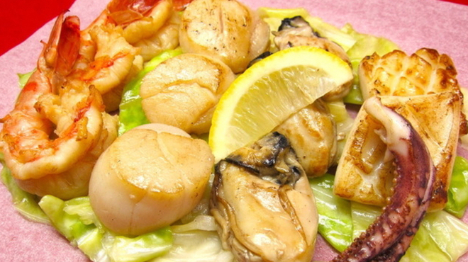 よしひろ - メイン写真: