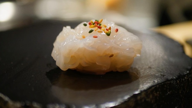 Sushi To Ippin Ichikawa - メイン写真: