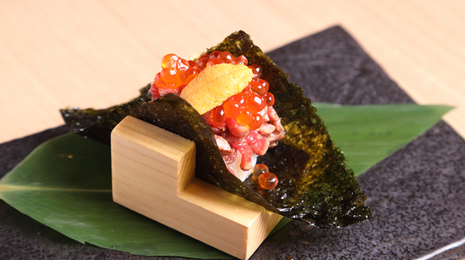 肉の天山 - メイン写真: