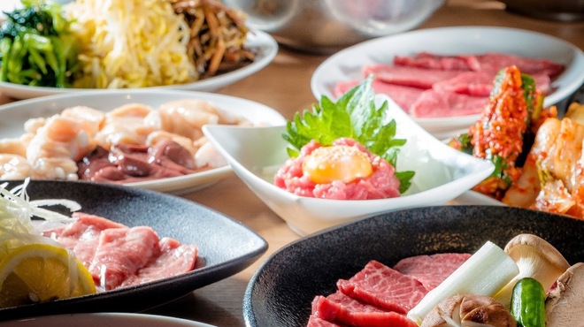 Nikutonya Chokusou Yakiniku Banri - メイン写真: