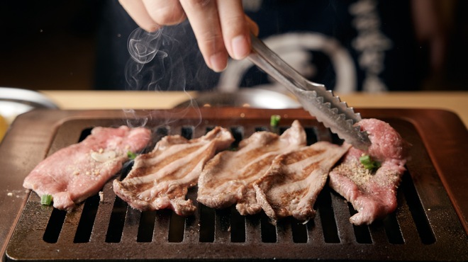 Oosaka Yakiniku Horumon Futago - メイン写真: