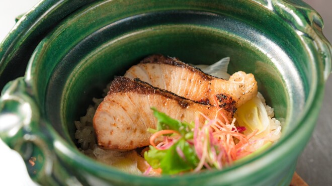 魚やき をっとっと - メイン写真: