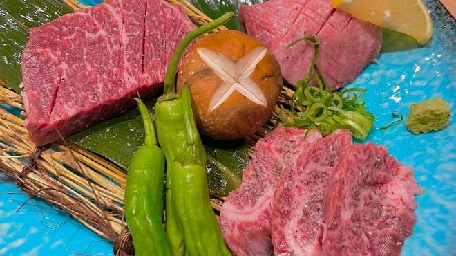 近江焼肉ホルモンすだく - メイン写真: