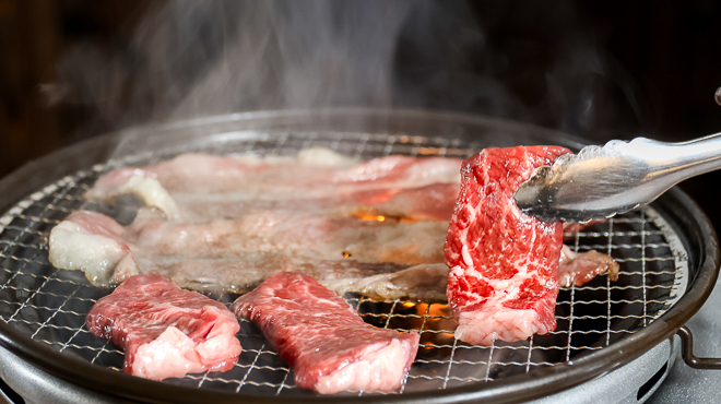 肉焼キ酒場 牛飲馬食 - メイン写真: