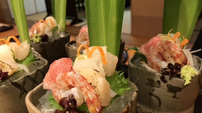 ぎおん 元勢 - 料理写真:四季折々のお造り