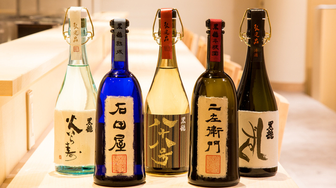 焼き鳥 平良 - 内観写真: