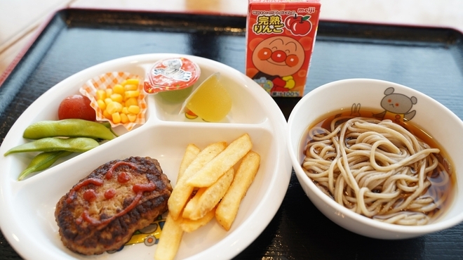 自然薯とそばの店 高尾の桜 - メイン写真: