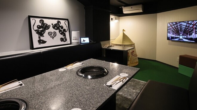 北海道焼肉 かねうし - メイン写真: