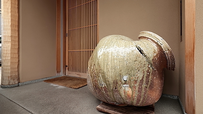 おが和 - その他写真:つぼ_鈴木大弓氏の大壺