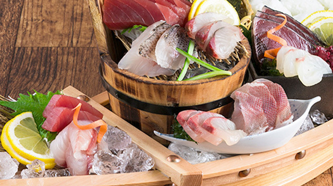 三陸鮮魚と炭焼牛たん かっこ - メイン写真: