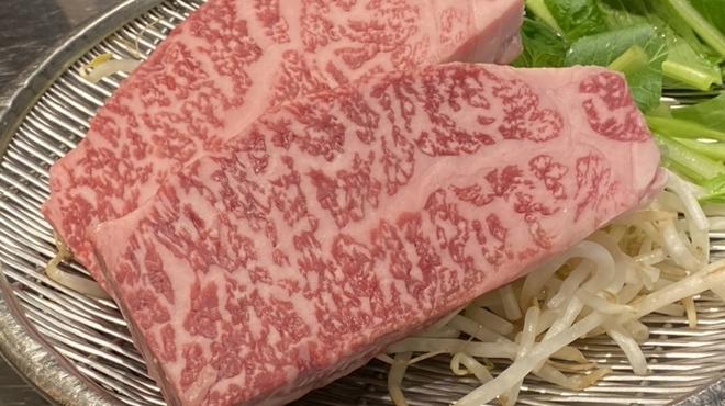 ステーキハウス あづま - 料理写真:国産黒毛和牛サーロイン130g  