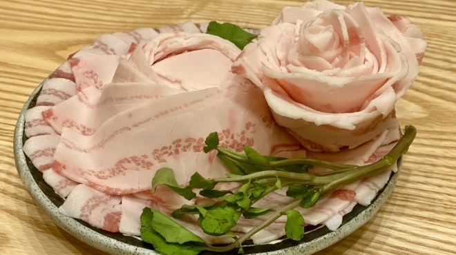 あぐー豚しゃぶしゃぶ専門店 とり央 別邸 - 料理写真: