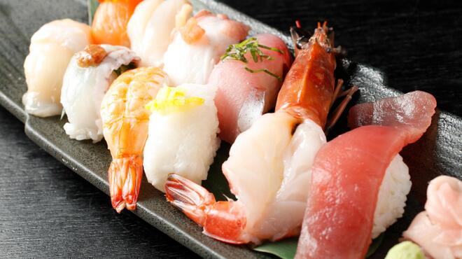 魚や - メイン写真: