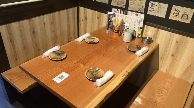 朝〆直送 やきとん酒場 井上臓器 - メイン写真: