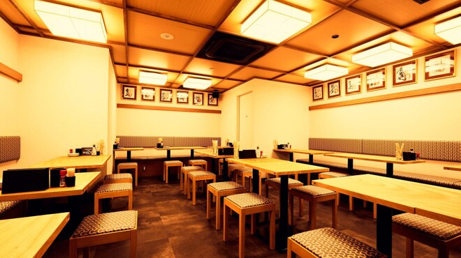 新宿もつ焼 芝浦ホルモン - メイン写真: