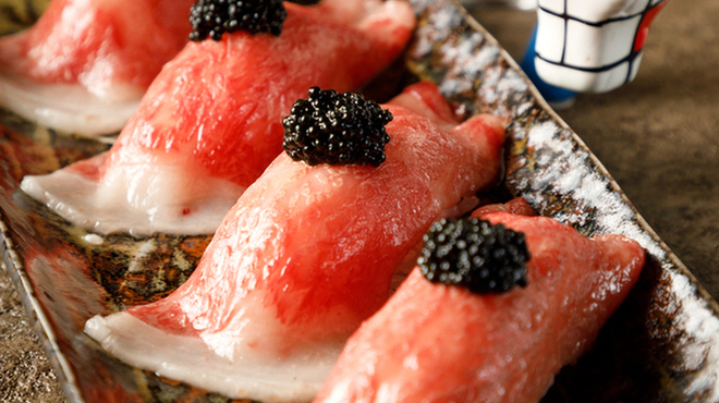 ニクアザブ - メイン写真: