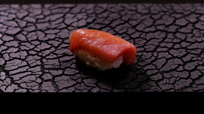 鮨 山沙 - 料理写真:本マグロトロ