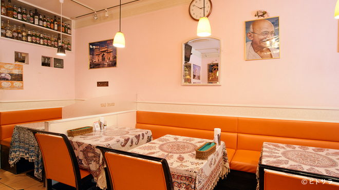 タージクティ - 内観写真:カフェテイストのくつろぎ空間。女子会にも最適