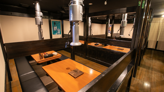 焼肉ホルモンちはら - メイン写真:2階