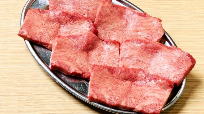 Gyuutan Horumon Yakiniku Yuutaku Hachioujiten - メイン写真: