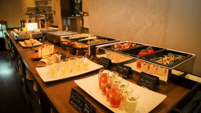 buffet du marche - メイン写真: