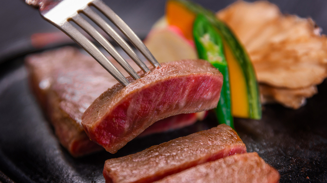 ステーキハウス欅 - 料理写真:至福のひと時を