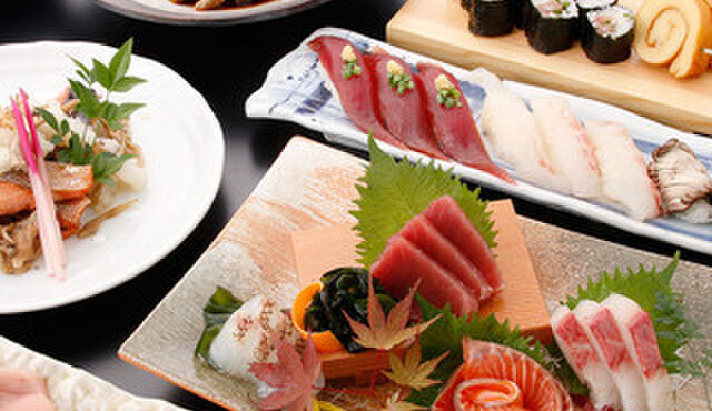 Sushi Uogashi Nihonichi - メイン写真: