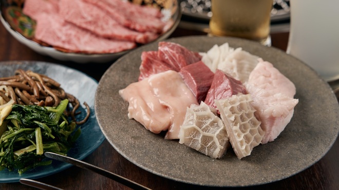 Yakiniku Horumon Haneishi - メイン写真: