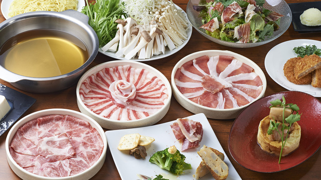 豚工房 どんぐり - メイン写真: