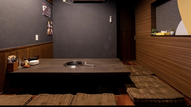 Private rooms Yakiniku Nakama Ya