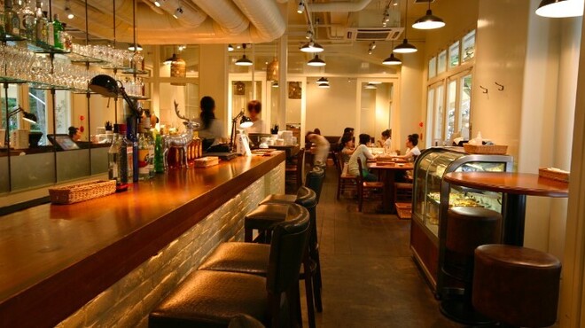 Bar＆Bistro 64 - メイン写真: