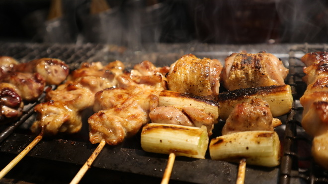 Shinsaibashi Higashi Yakitori Po - メイン写真: