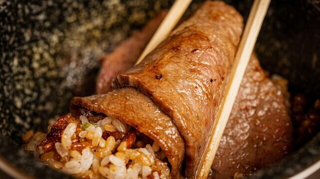 焼肉ホルモン 七厘いちわ - メイン写真: