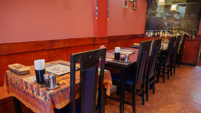 JAGA - メイン写真:テーブル席