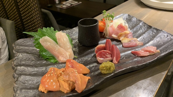 九州地鶏 七輪網焼 田しま - メイン写真: