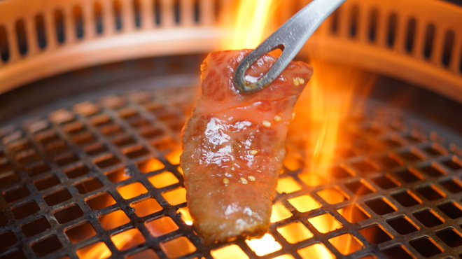 東京 焼肉エイト - メイン写真: