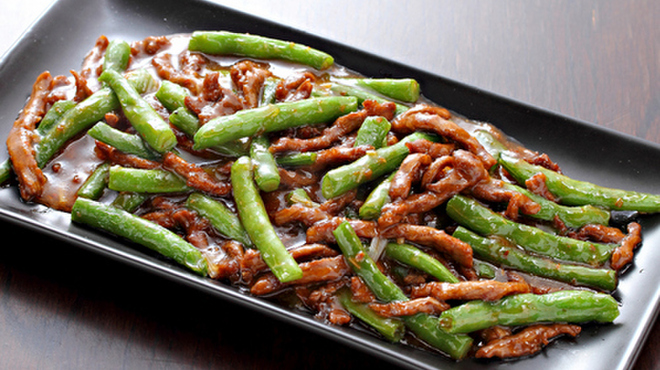 泰興楼 - 料理写真:こだわり溢れるおすすめの味『いんげん豆と牛肉の沙茶醤炒め』