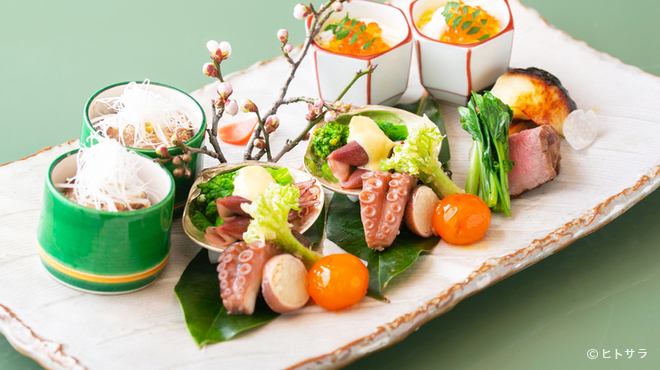 Kyouryourimasagoya - 料理写真:京料理の華。遊び心を散りばめた趣向も楽しみ『季節の八寸』
