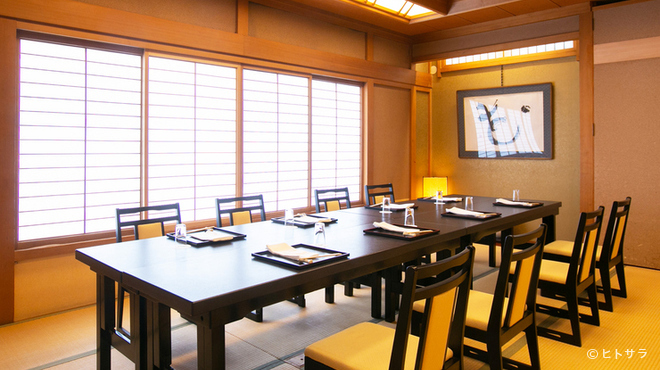 Kyouryourimasagoya - 内観写真:お席は完全個室と大広間が中心。接待や会食に格好の舞台に