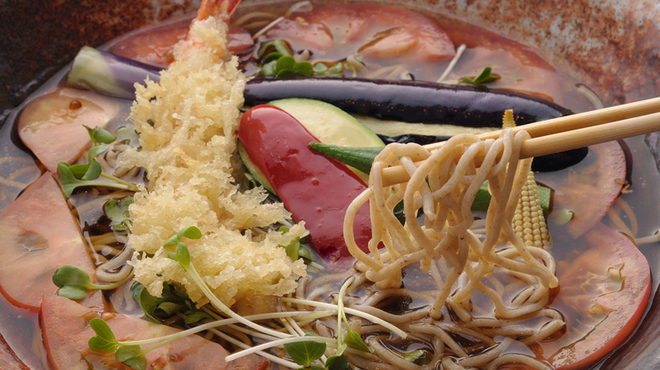 五大 - 料理写真:季節のオススメ蕎麦