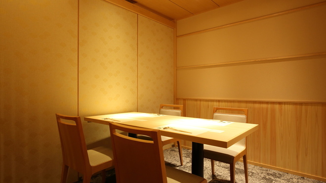 割烹料理 新村 - 内観写真: