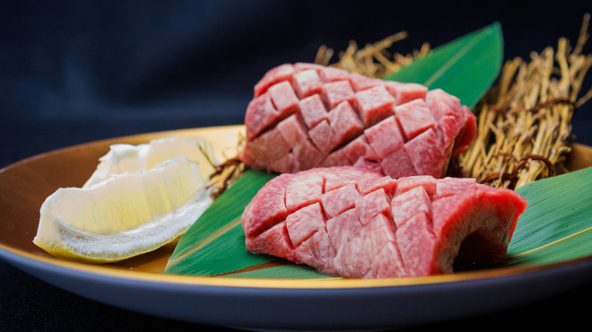 焼肉ハッスル - メイン写真: