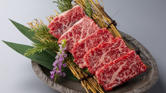 昭和ホルモン WAGYU PLUS - メイン写真: